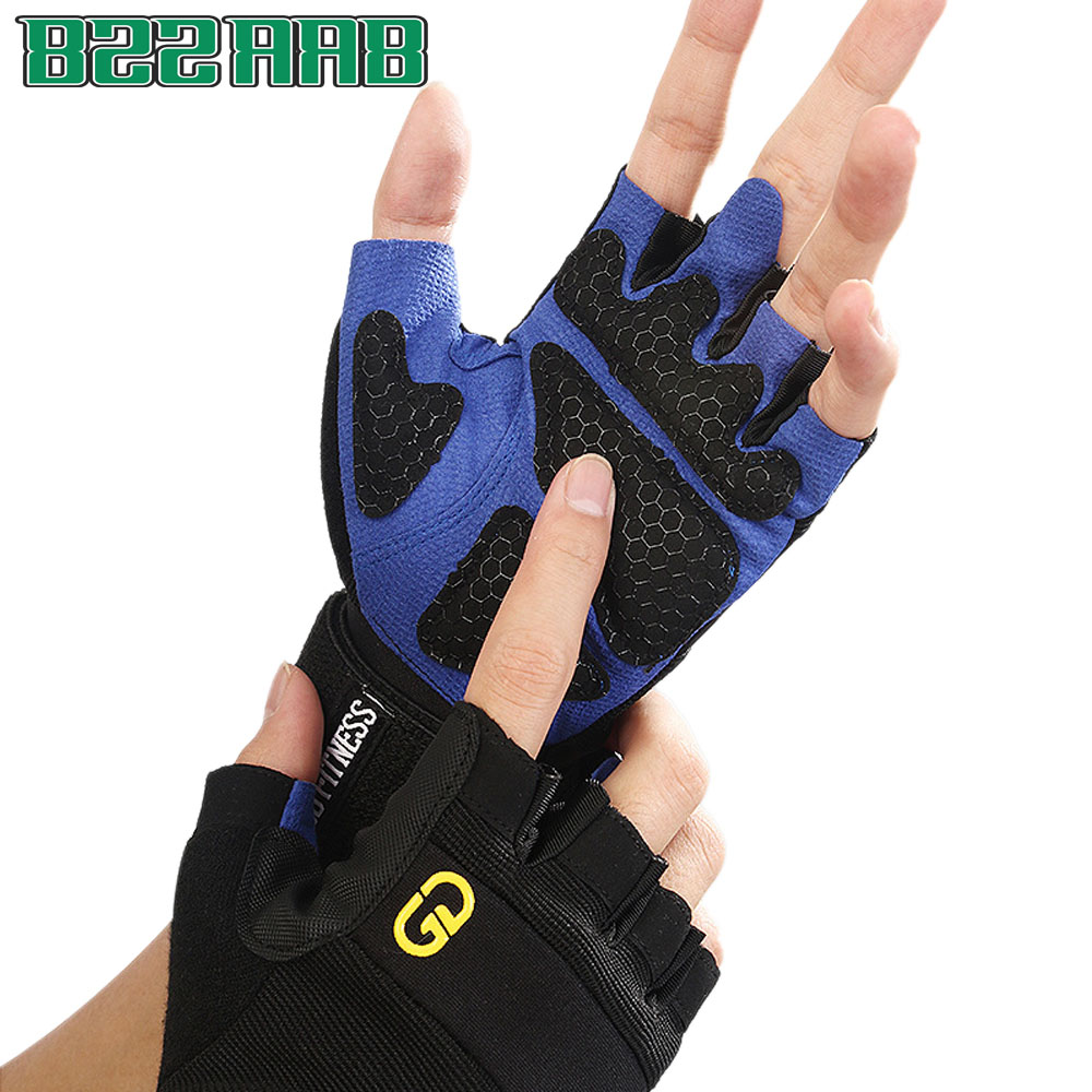 زوج واحد من قفازات التمرين مع  - مراجعة Crossfit Full Gear وسعره